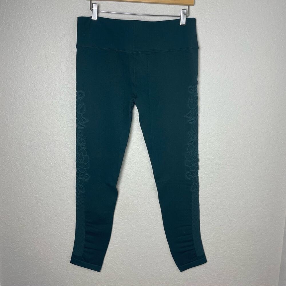 BNWT! JOYFOLIE MIA JOY Seamless Floral Embroidered Leggings in Balsam Size XL - Picture 7 of 7